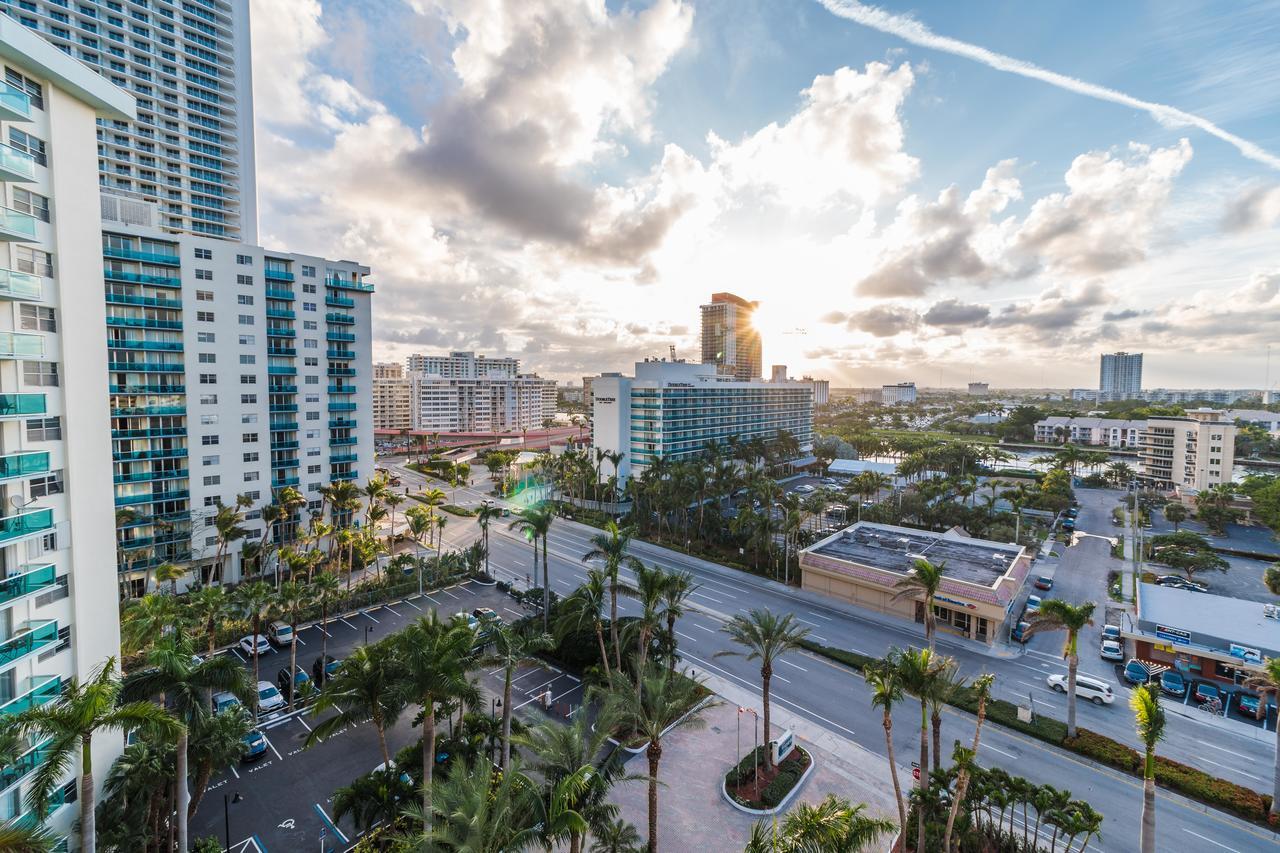פורט לודרדייל Tides Hollywood Apartments מראה חיצוני תמונה