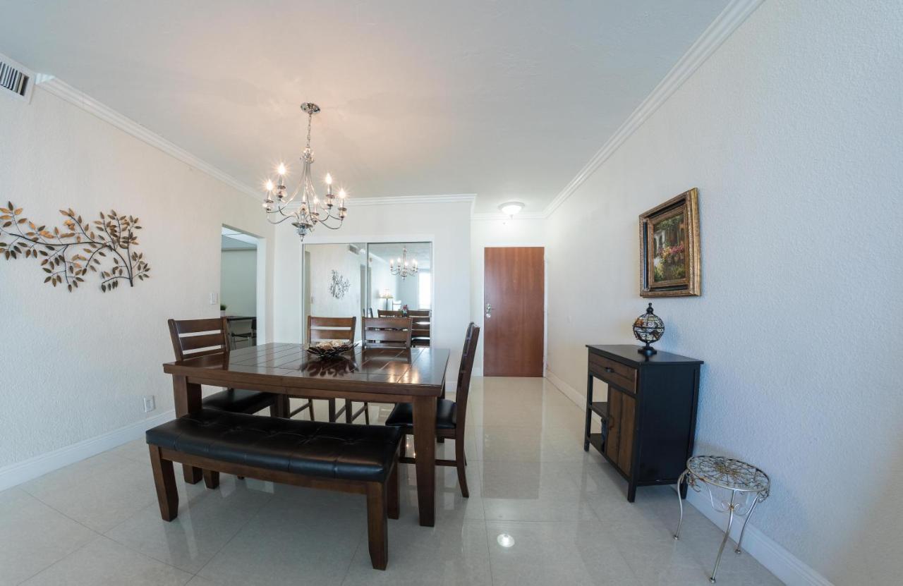פורט לודרדייל Tides Hollywood Apartments מראה חיצוני תמונה